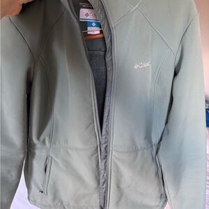 Columbia Women's Sage Green Softshell Hooded Jacket